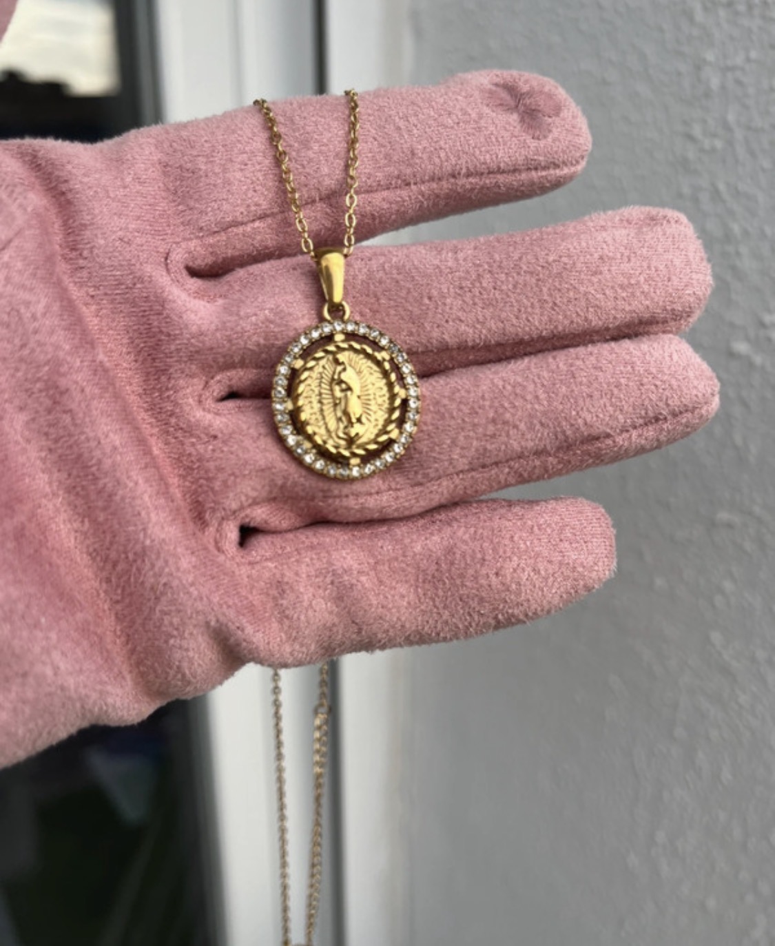 Medalla virgen María - Imagen 4